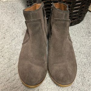 Lucky Brand Suede Gray Booties